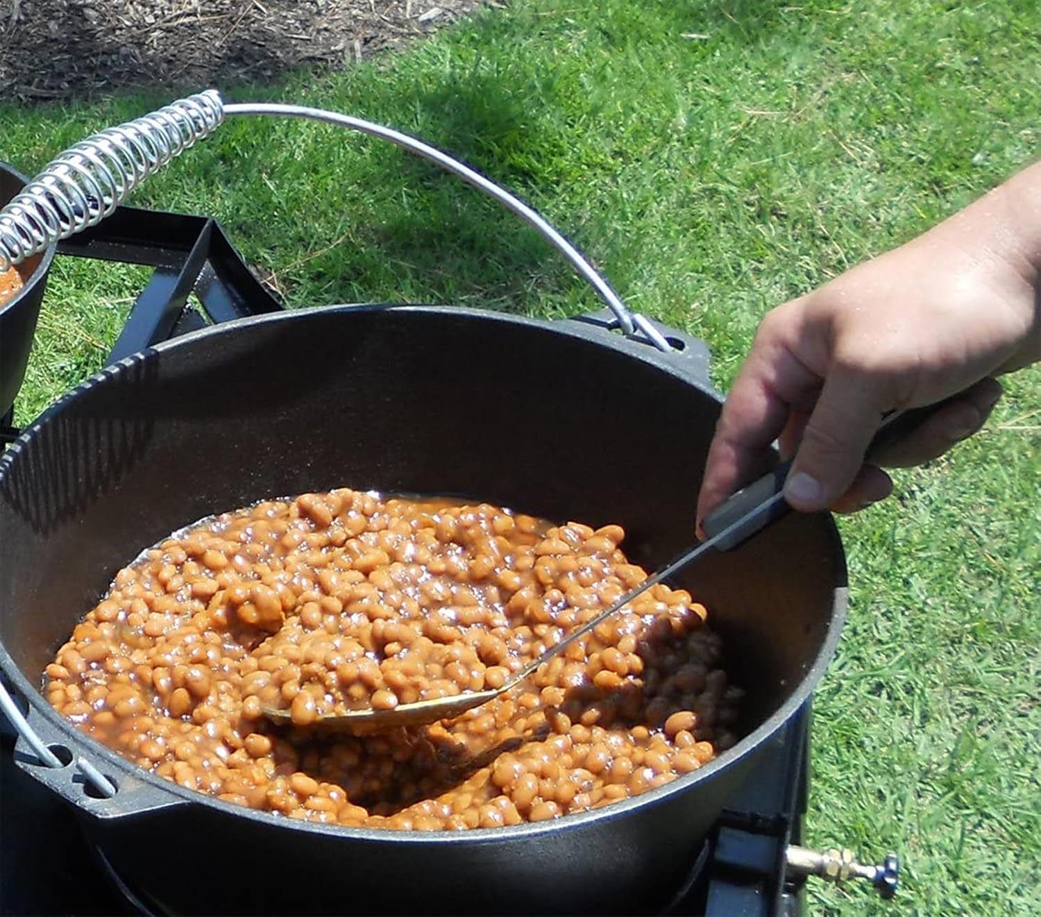 20-quart-pre-seasoned-cast-iron-dutch-oven-with-lid-and-wire-bail-handle-great-for-gumbo-jambalaya-chili-soup-and-stew