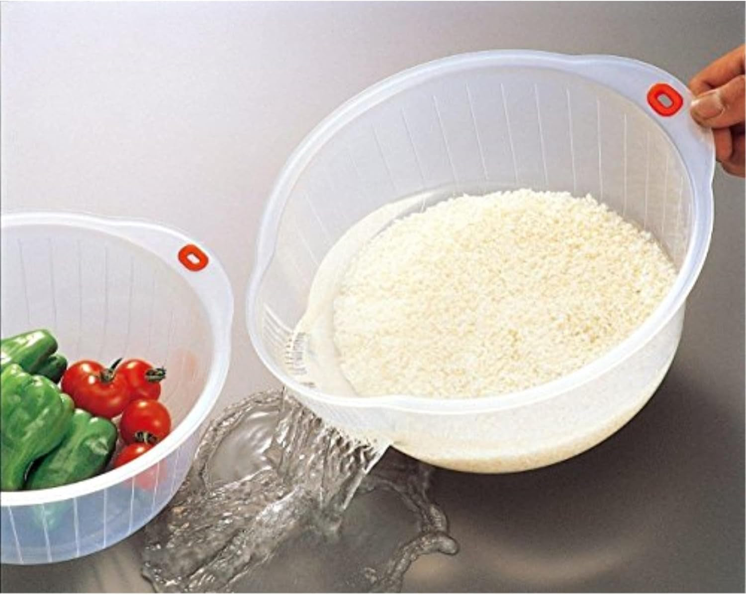plastic-japanese-rice-washing-bowl-with-strainer-2-quart-strainer