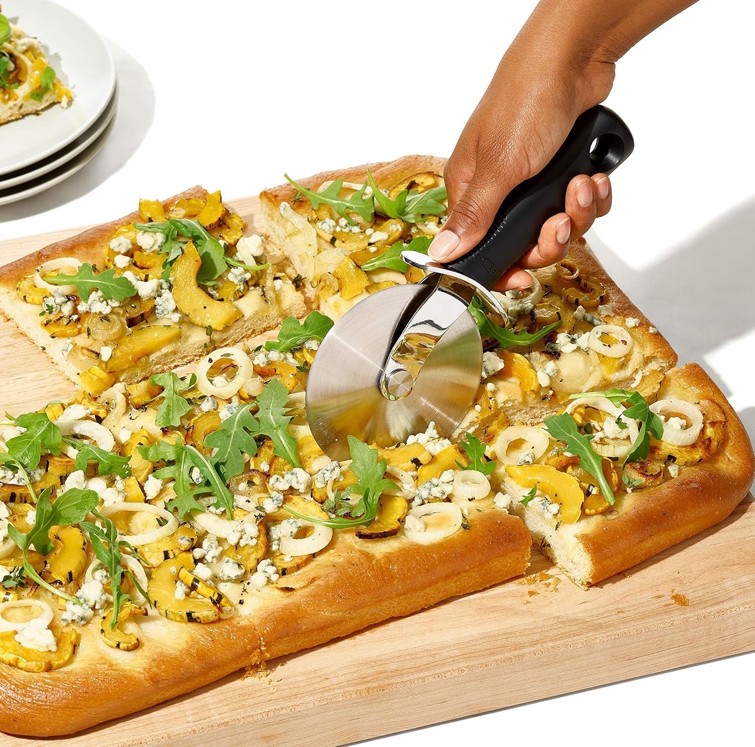 oxo-good-grips-pizza-wheel-cutter-with-4-inch-blade-sharp-stainless-steel-blade-comfortable-non-slip-grip-cuts-thick-crust-easy-to-clean-kitchen-cutting-tool