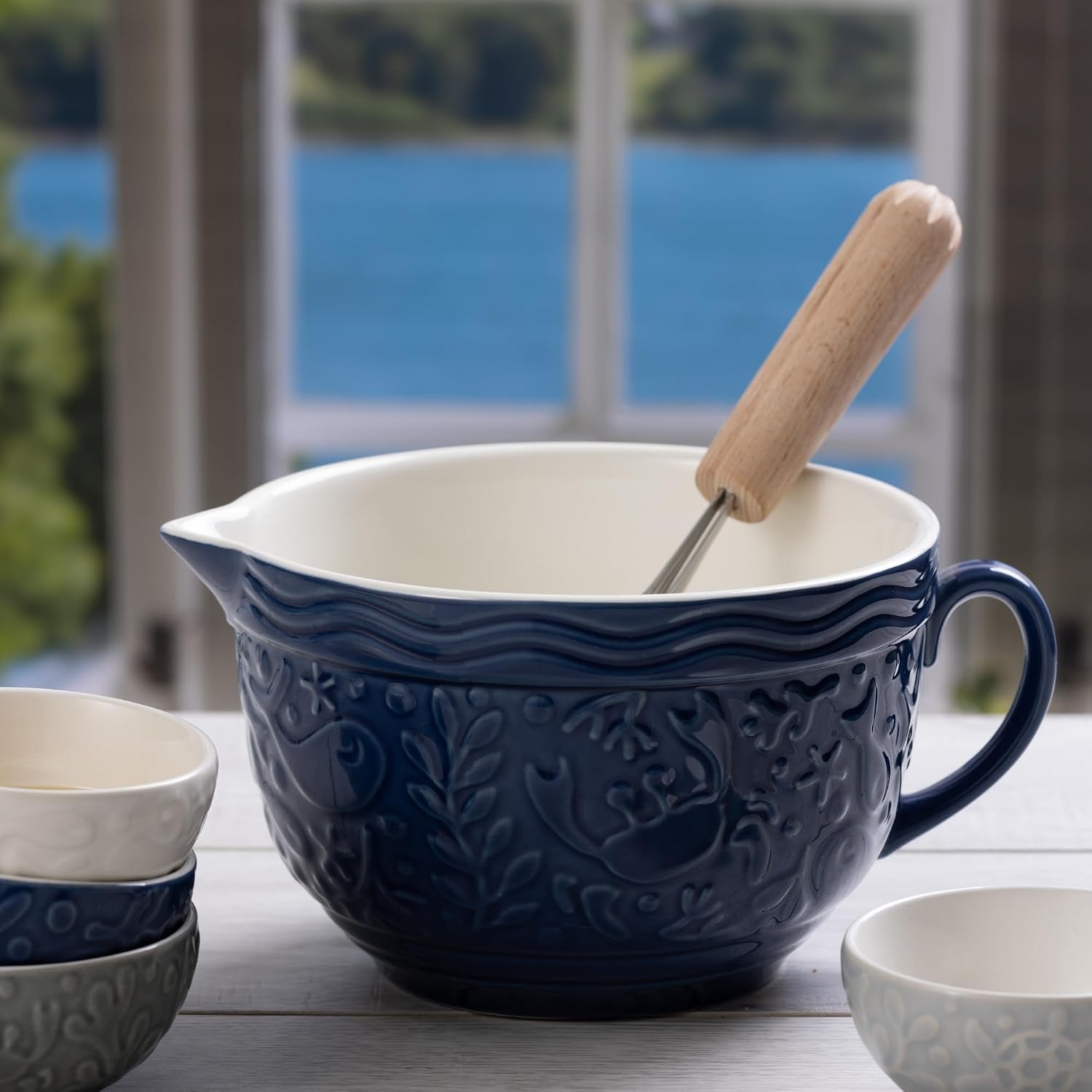 nautical-2-qt-batter-bowl
