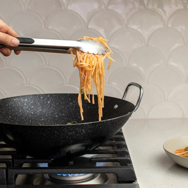 Basalt Aluminized Steel Spun Wok, 14-Inch, Ceramic Coating2