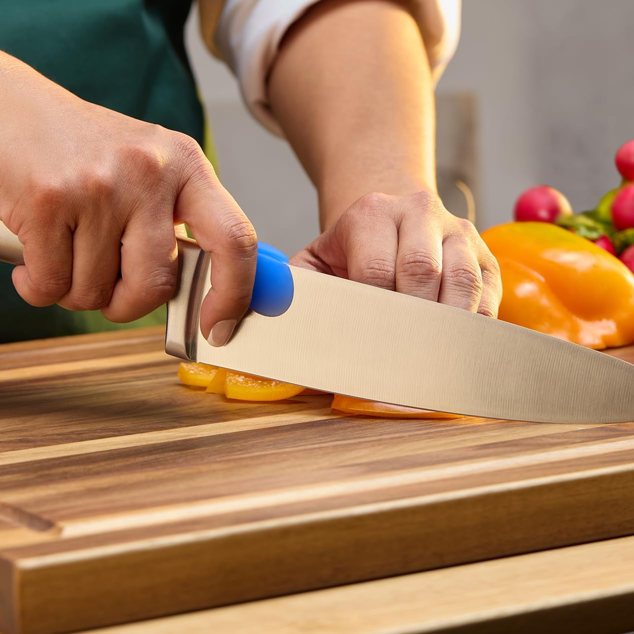 knife-grip-the-indispensable-culinary-kitchen-tool-for-better-comfort-and-control-for-most-chefs-knives-utility-boning-nakiri-santoku-and-paring-knives