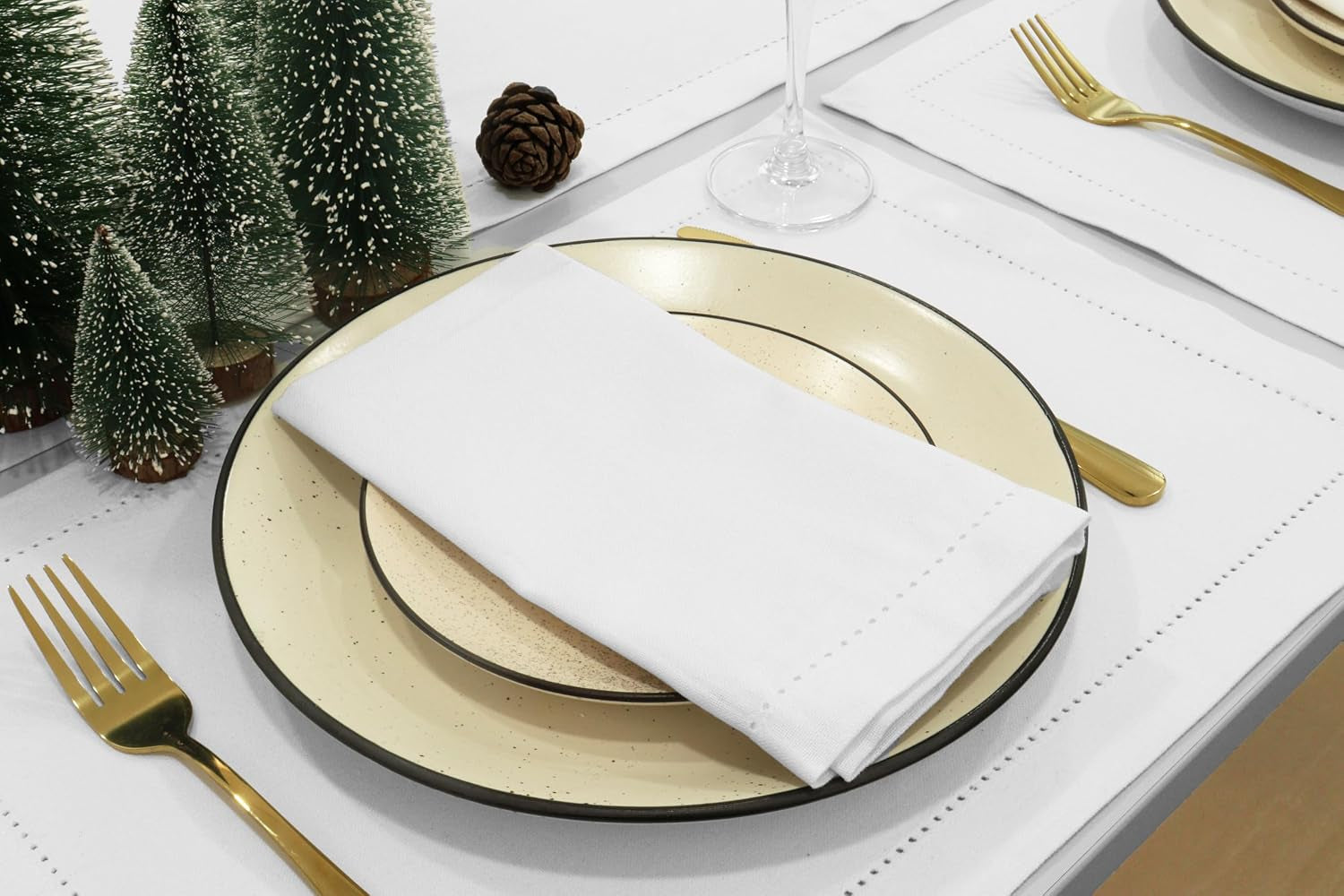 hemstitch-cloth-napkins-18x18-in-set-of-12-white