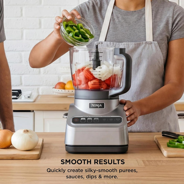 Ninja Professional plus Food Processor 850-Watts with Auto-Iq Preset Programs Chop Puree Dough Slice Shred with a 9-Cup Capacity and a Silver Stainless Finish (BN600C) - Canadian Version2