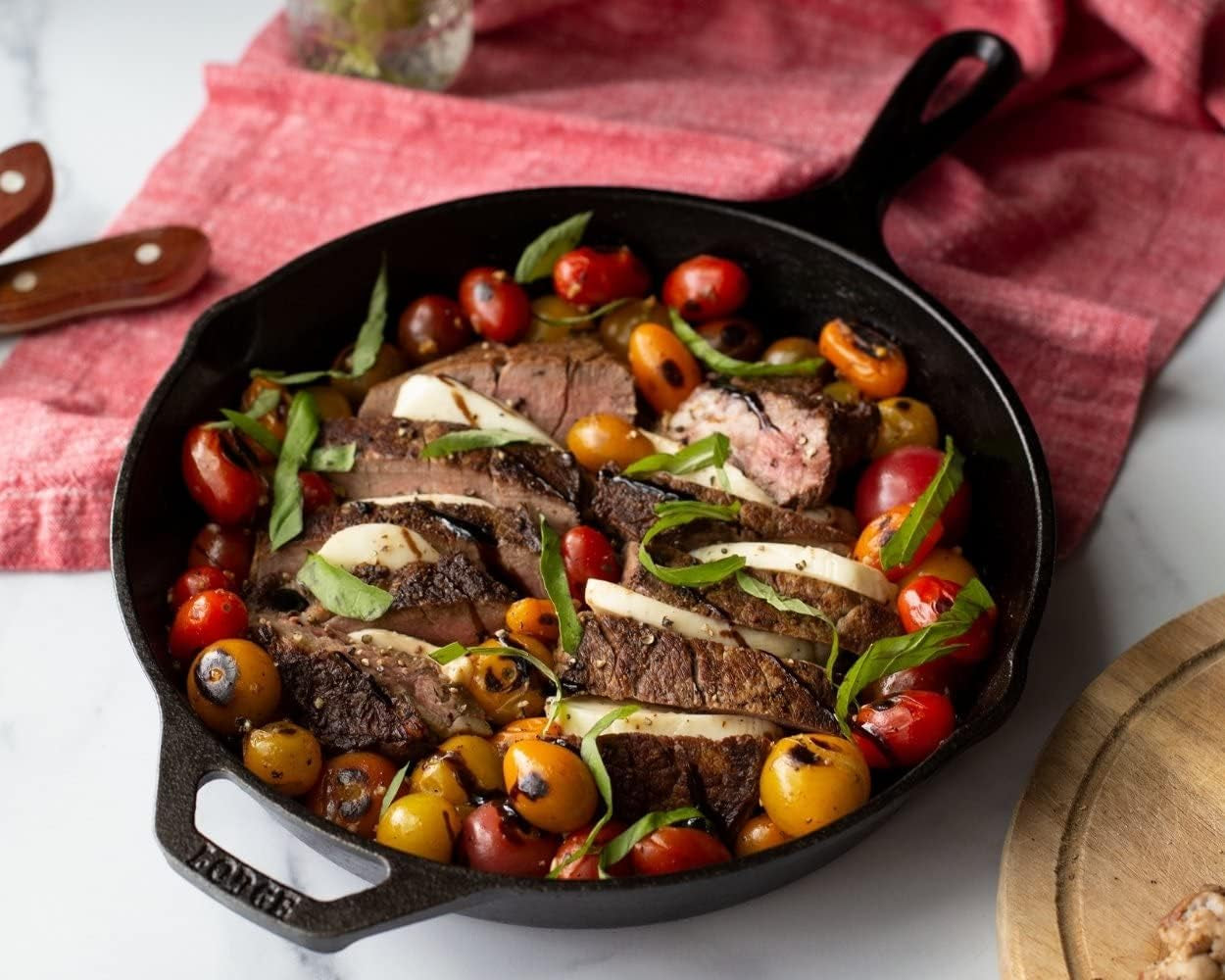 cast-iron-buffalo-nickel-skillet-10-25-inches-cast-iron-skillet-featuring-buffalo-nickel-coin-design-for-oven-stovetop-grill-campfire-non-toxic-made-in-usa