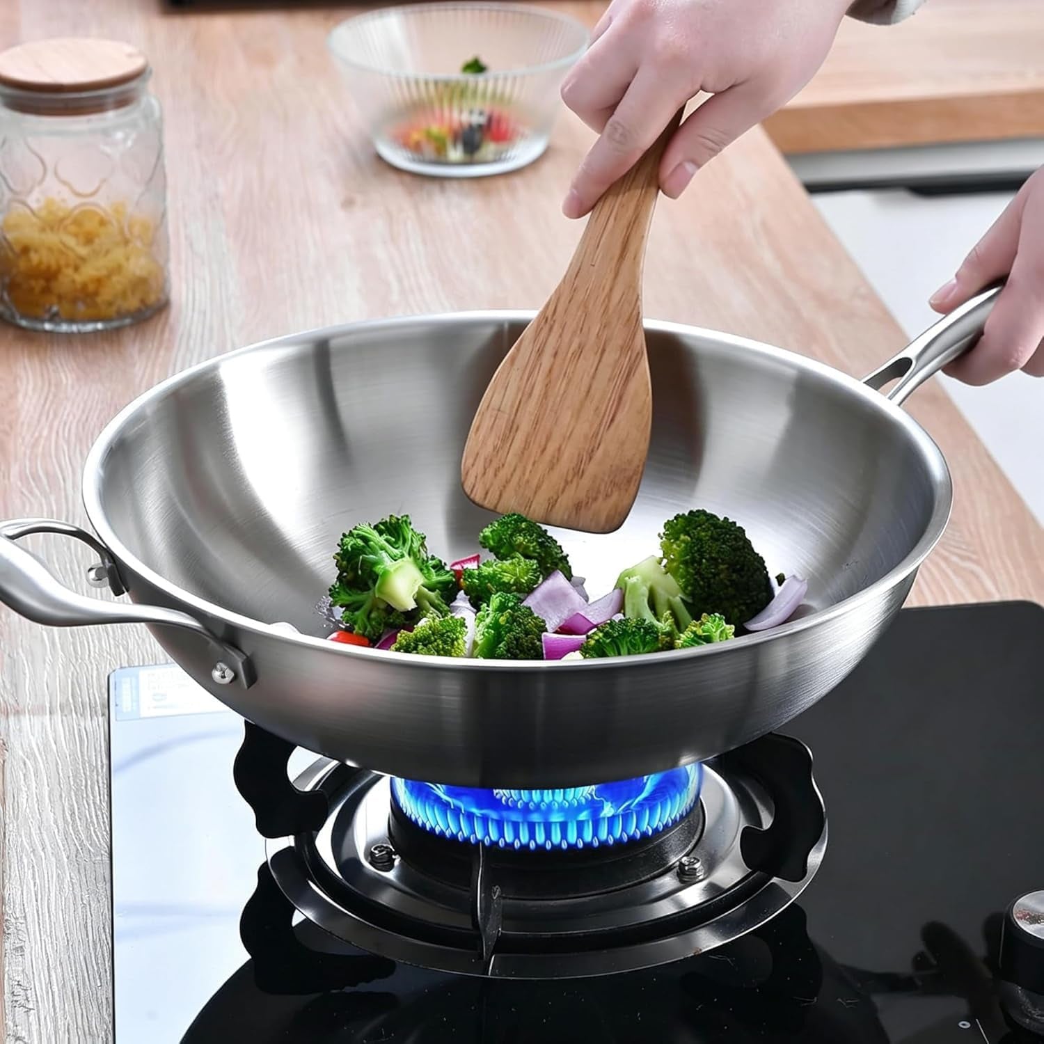 14-5-inch-stir-frying-wok-pan-tri-ply-stainless-steel-induction-cooking-wok-pan-dishwasher-and-oven-safe-heavy-duty-detachable-handle