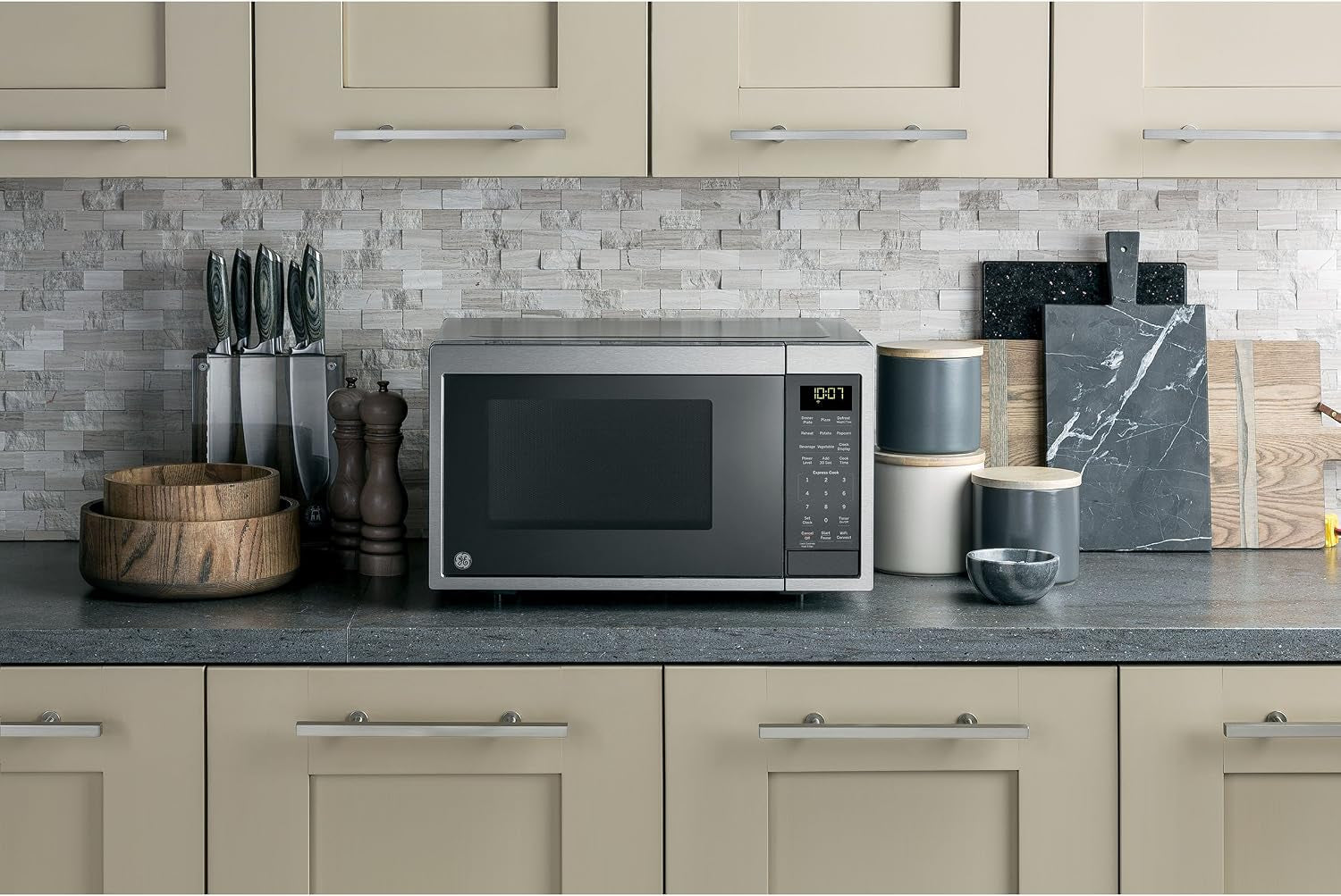 ge-smart-countertop-microwave-oven-complete-with-scan-to-cook-technology-and-wifi-connectivity-0-9-cubic-feet-capacity-900-watts-smart-home-kitchen-essentials-stainless-steel