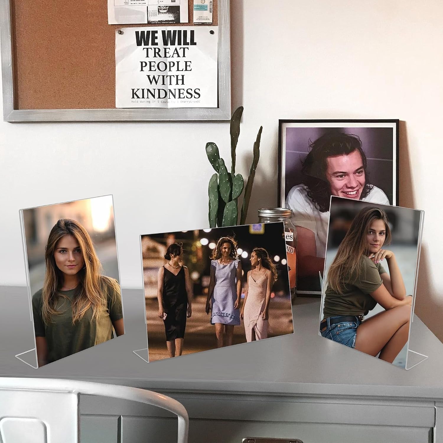 4x6-acrylic-picture-frames-set-of-6-clear-acrylic-frameless-gift-for-desktop-display-standing-picture-or-display-sign-holder-with-inserts-for-home-office-horizontal
