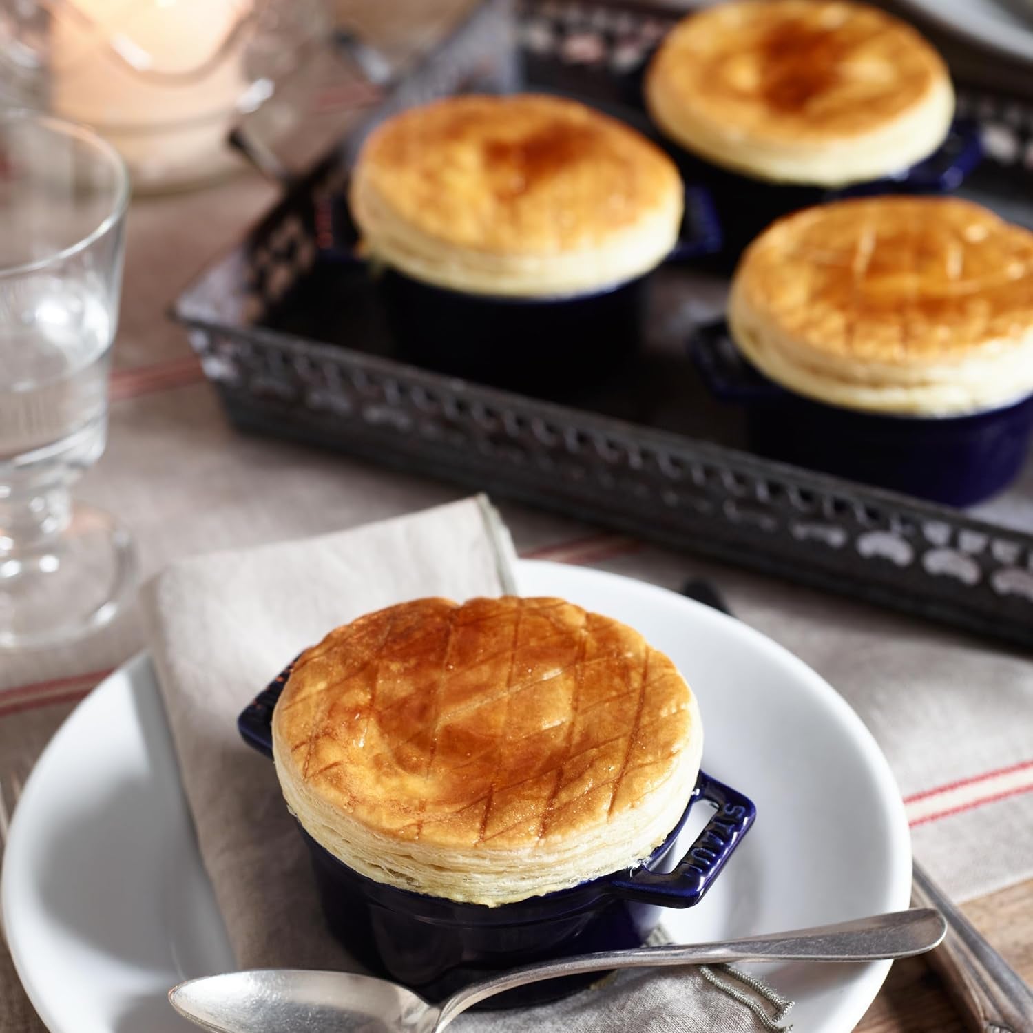 staub-ceramic-dutch-oven-3-piece-mini-round-cocotte-dark-blue