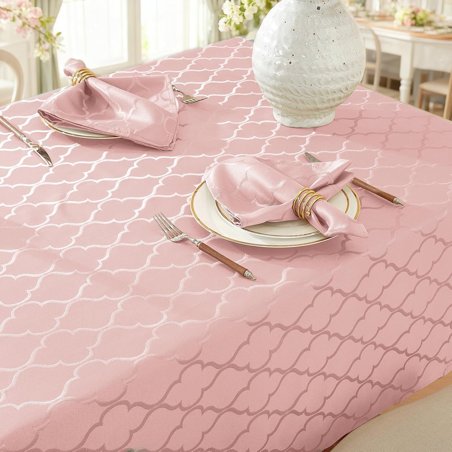 tablecloth-rectangle-jacquard-52-x-70-pink