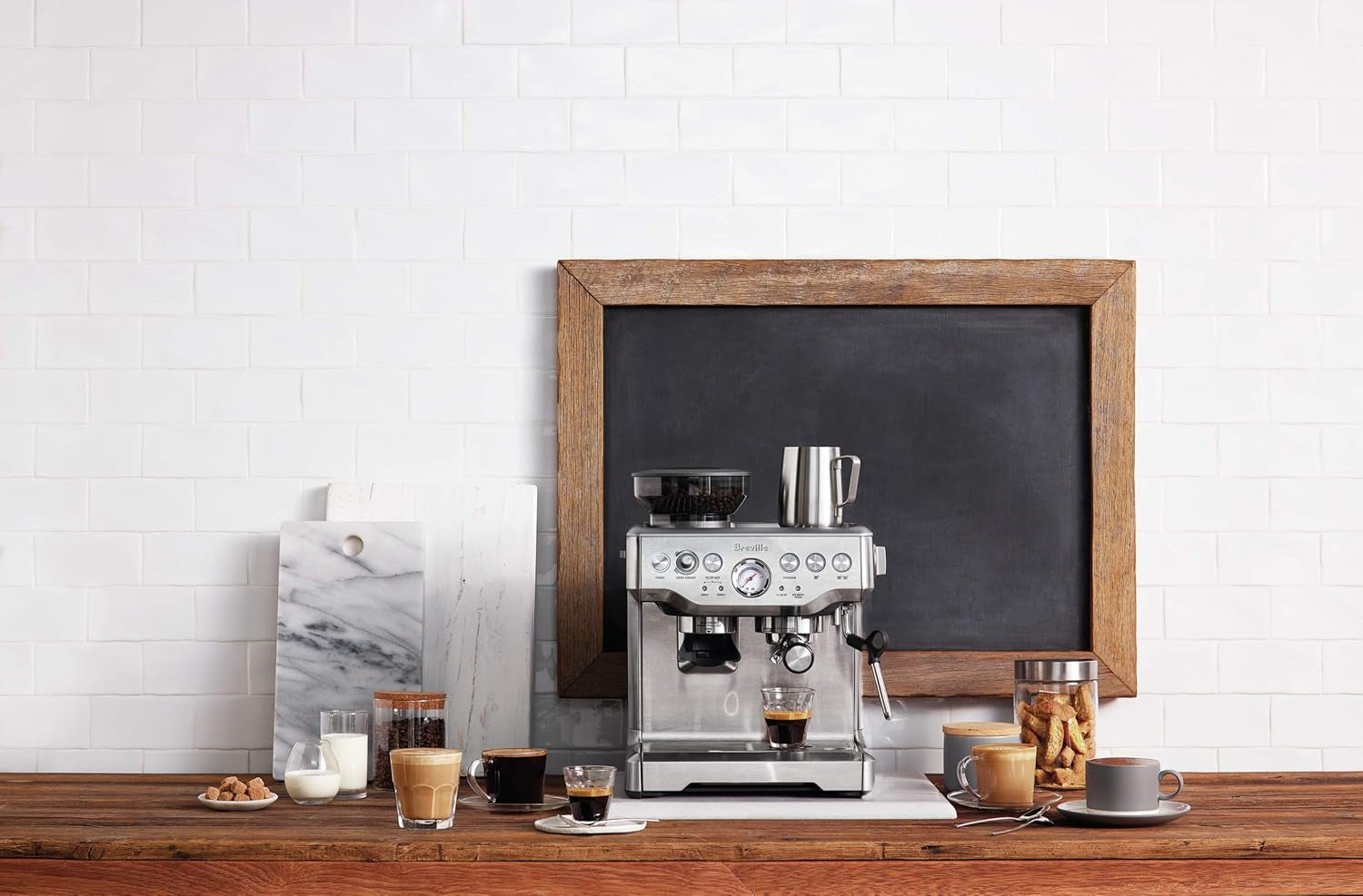 breville-bes870xl-barista-express-espresso-machine-brushed-stainless-steel-craft-cafe-quality-espresso-shots-lattes-and-cappuccinos-at-home-with-this-manual-coffee-maker-with-built-in-grinder