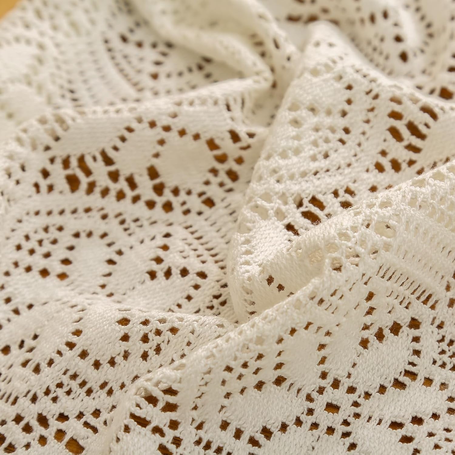 cotton-linen-look-tablecloth-rectangle-86-inch-farmhouse-textured-tablecloth-with-crochet-lace-and-tassels-vintage-table-cover-for-dining-kitchen-wedding-party-60x60