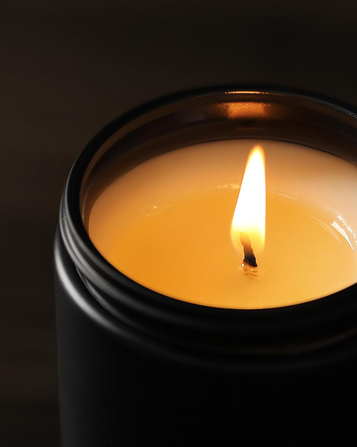 scented-candles-for-men-mahogany-teakwood-scent-women-men-gift