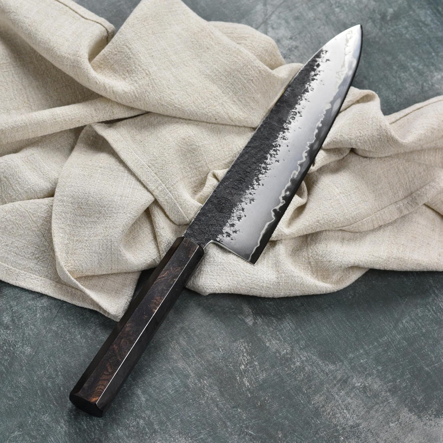 black-forged-chefs-knife-8-25-210mm