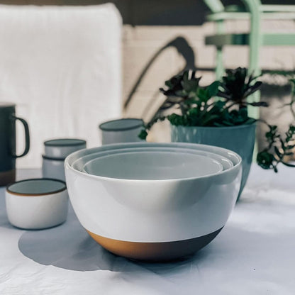 Ceramic Large Mixing Bowls - Set of 2 Nesting Bowls for Cooking, Serving, Popcorn, Salad Etc - Microwavable Kitchen Stoneware, Oven, Microwave and Dishwasher Safe - Extra Big 2.5 & 1.6 Qt - White7