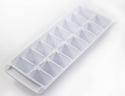 Easy Release White Ice Cube Tray, 16 Cube Trays (Pack of 4) (4 Pack - 64 Cubes)2