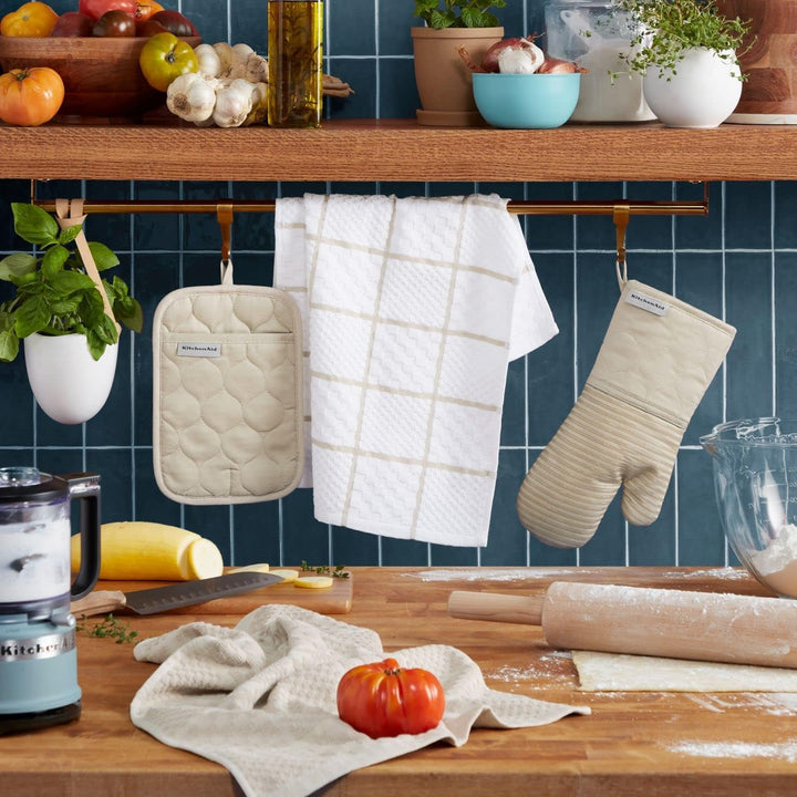 Quilted Cotton Terry Cloth Oven Mitt, Pot Holder, Kitchen Towel 4-Pack Set, Heat Resistant, Silicone Grip, 16"X26", 7"X13" & 7"X10", Milkshake Tan+2