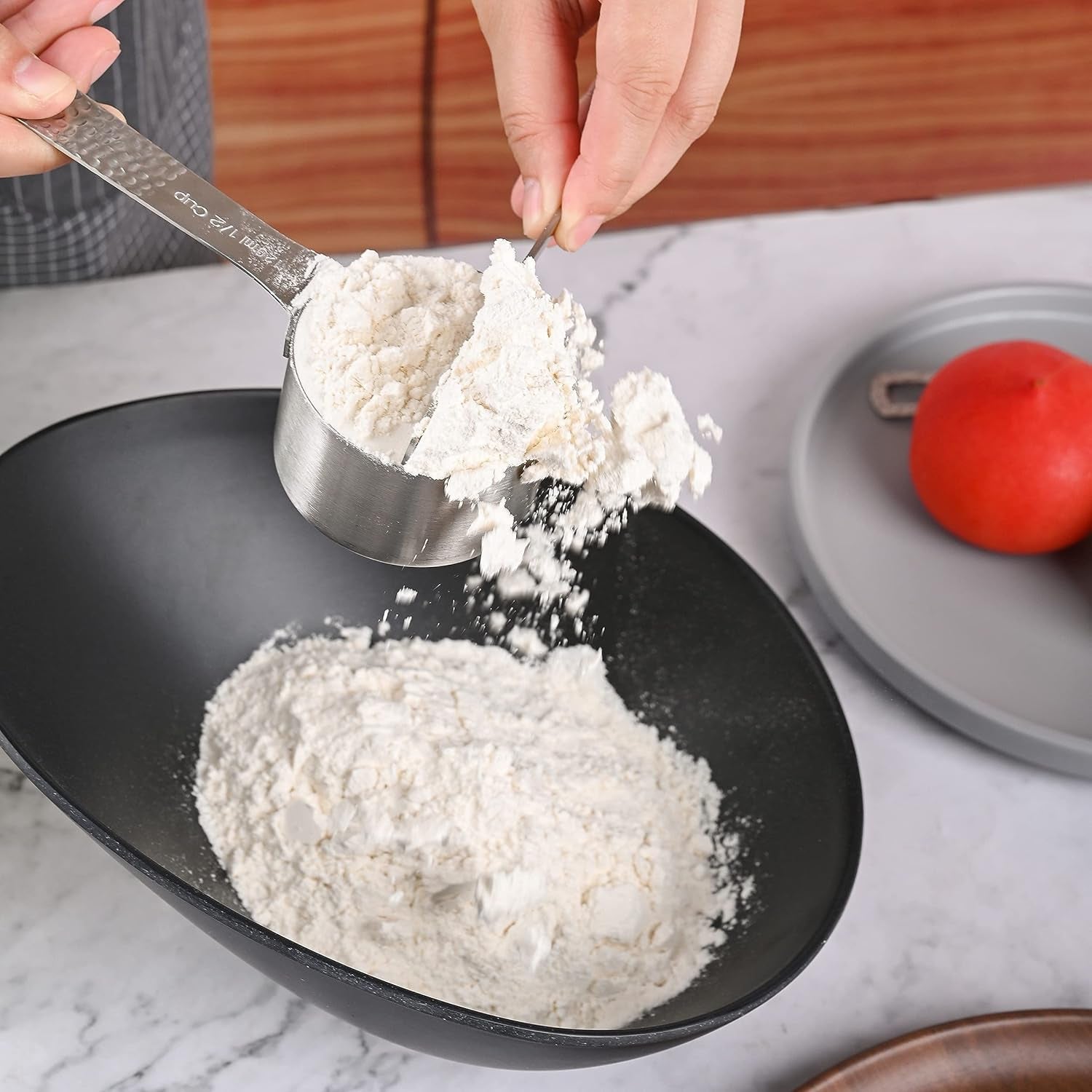 stainless-steel-measuring-cups-and-spoons-set-5-cups-and-6-spoons