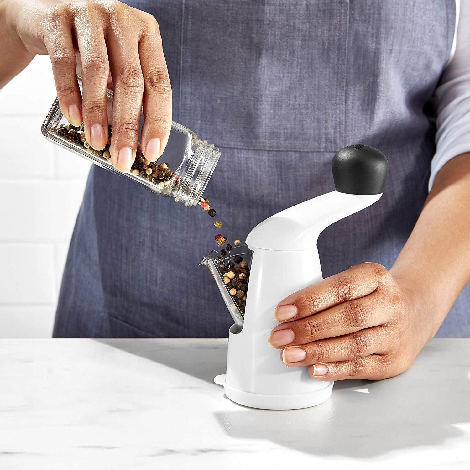 oxo-good-grips-pepper-mill-with-rotating-handle