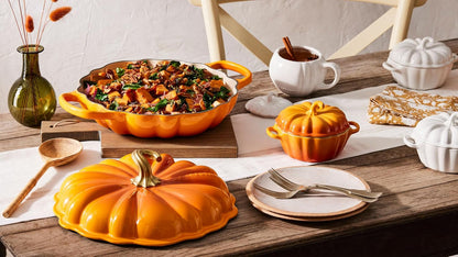 Le Creuset Enameled Cast Iron Signature Pumpkin Braiser, 2.75 Qt.,Persimmon6