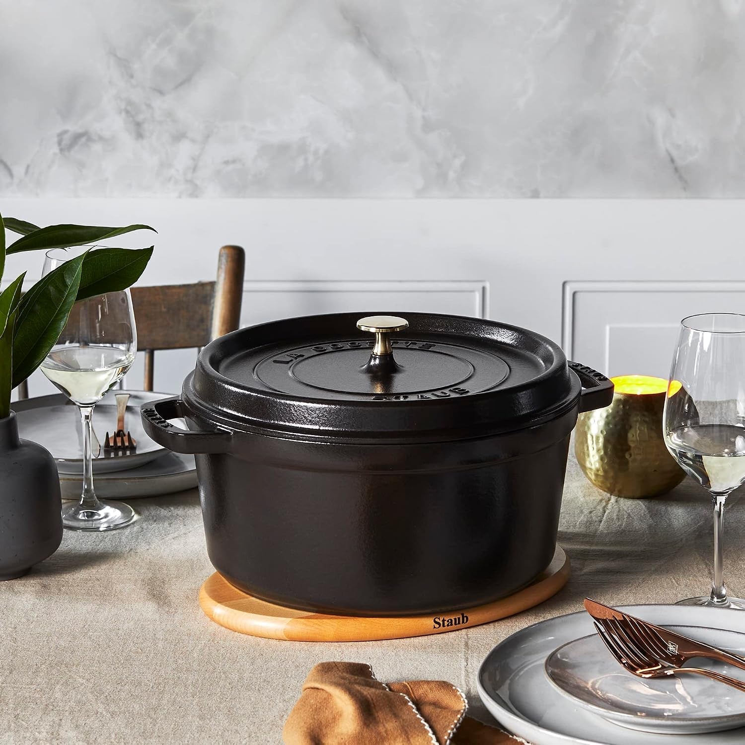 staub-cast-iron-round-cocotte-dutch-oven-7-quart-serves-7-8-made-in-france-matte-black-perfect-for-batch-cooking-meal-prep-large-meals-braise-roast-bake-in-one-pot-enameled-coated-cast-iron-dutch-oven