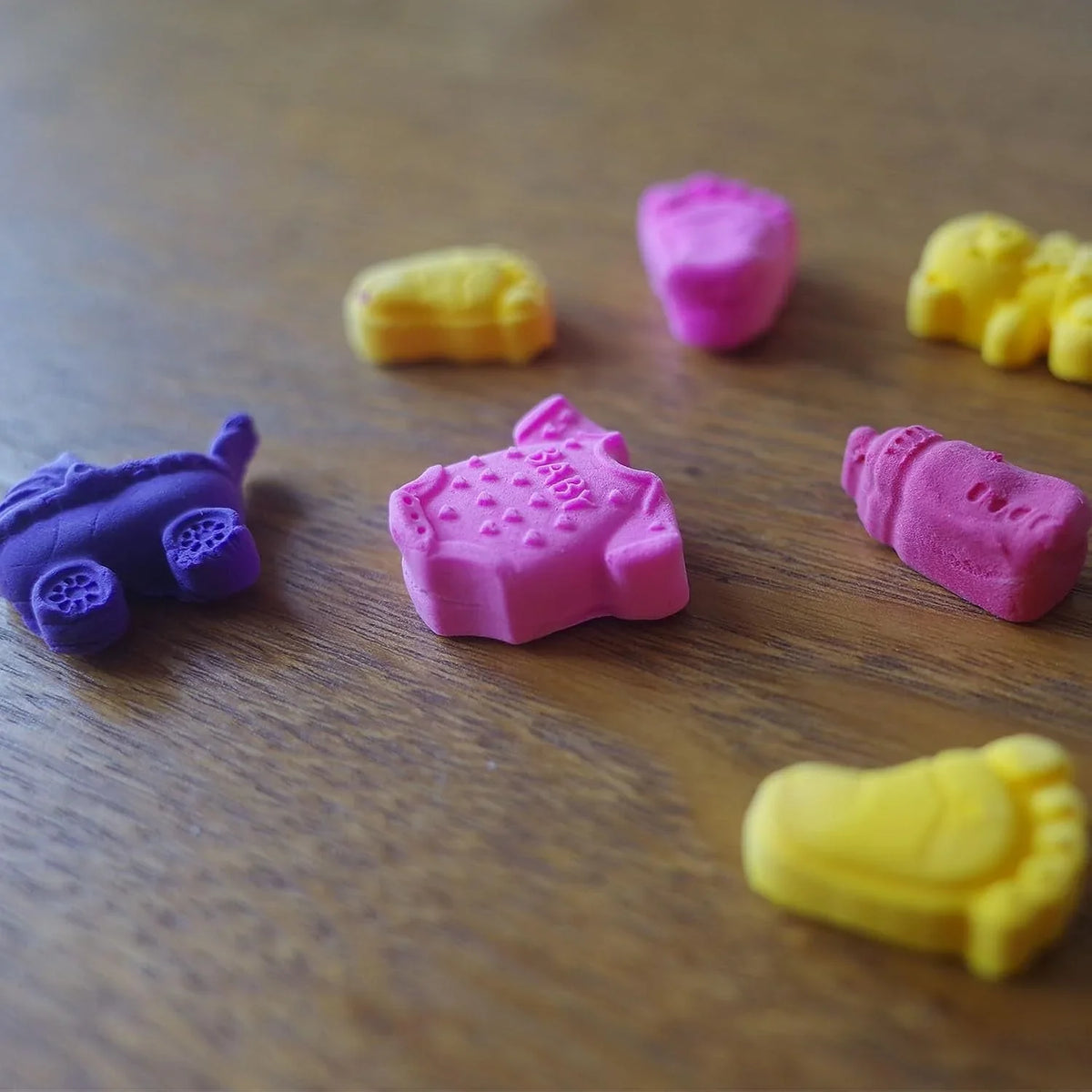 baby-shower-silicone-mold-with-onesie-pacifier-bottle-baby-footprint-bear-carriage-mold-for-chocolate-cake-candy-gummy-cupcake-decoration-party-cupcake-topper