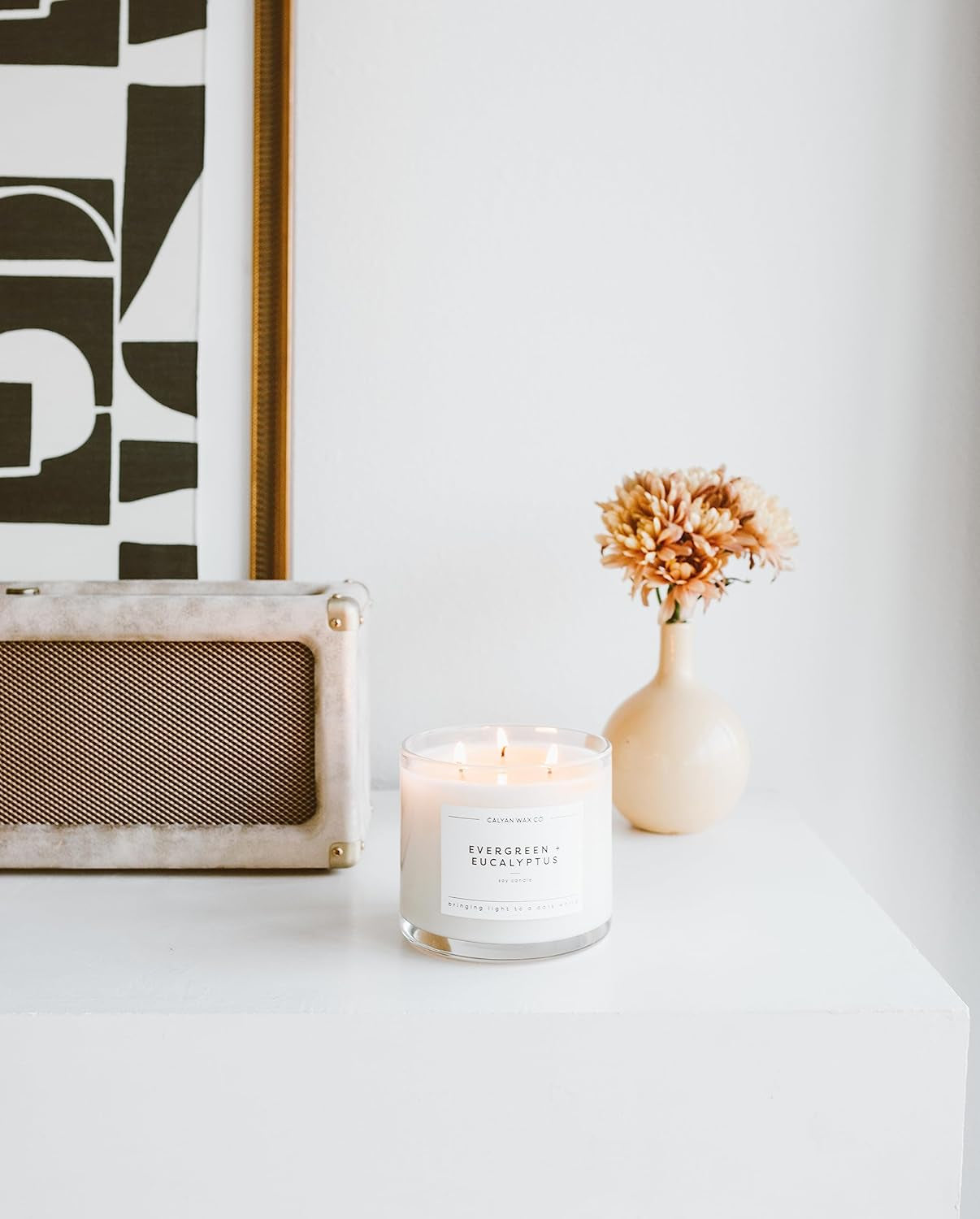 evergreen-eucalyptus-3-wick-scented-candle-43-hour-burn