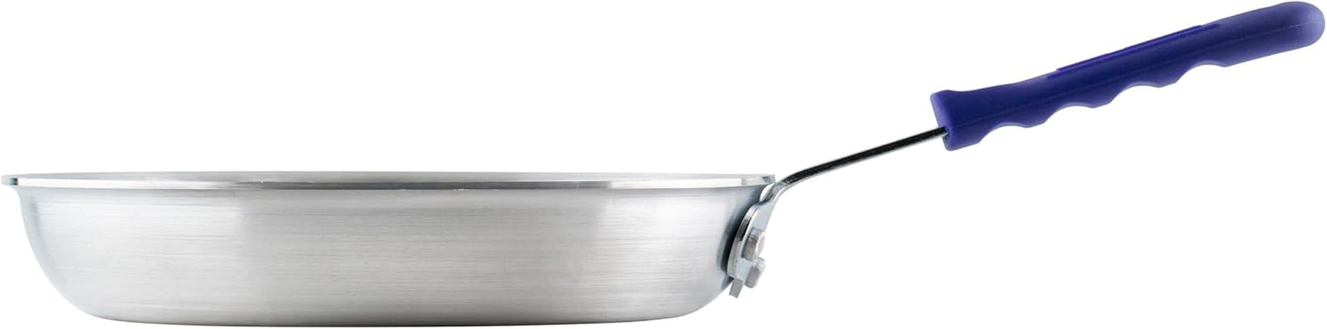 winware-10-inch-aluminum-fry-pan-with-silicone-sleeve-stay-cool-handle-for-secure-grip-hanging-hole-for-easy-storage-great-for-sauteing-searing-frying-and-restaurant-kitchens