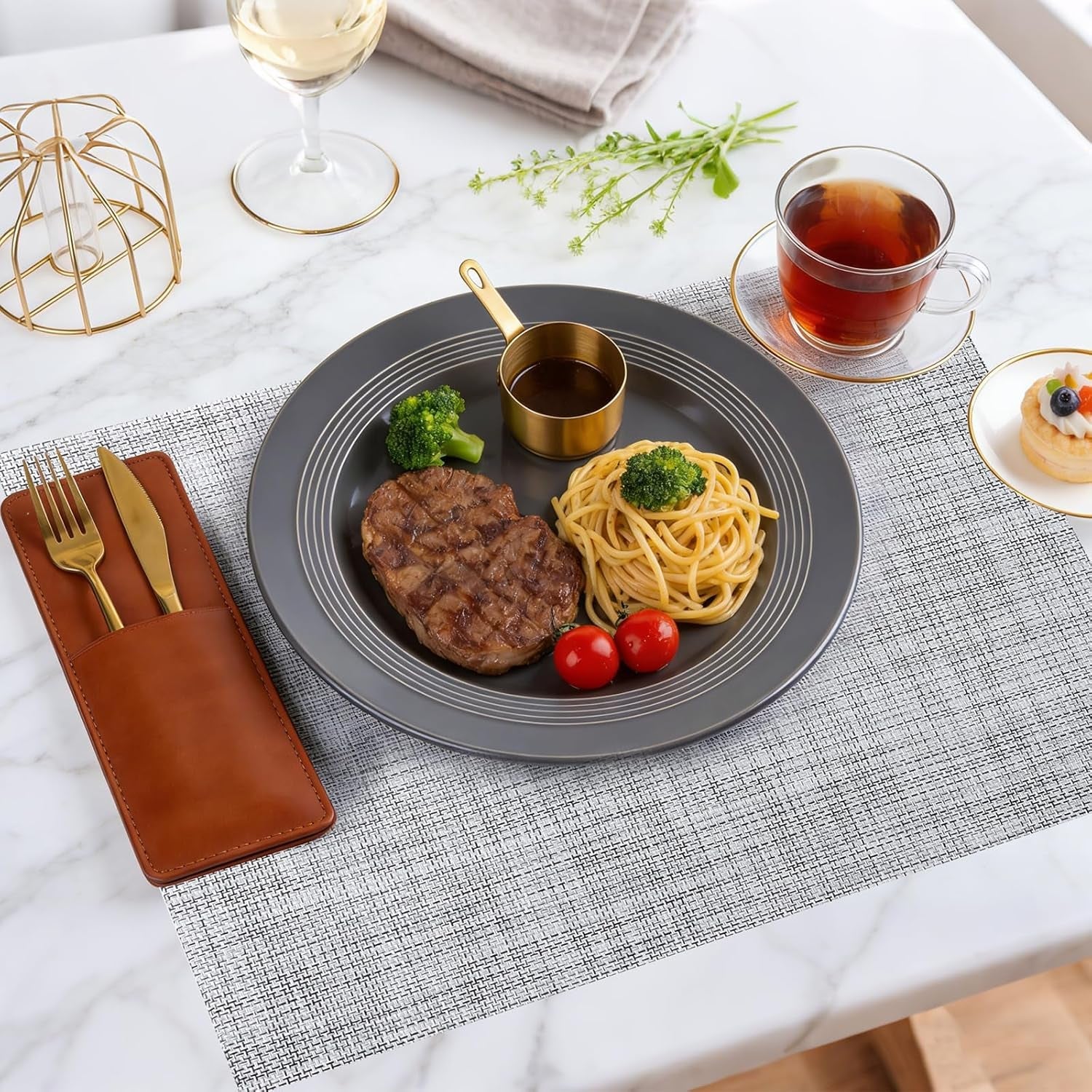placemats-set-of-8-heat-resistant-non-slip-place-mats-for-dining-table-durable-washable-pvc-vinyl-woven-table-mats-linen-textured-placemats-for-kitchen-resistant-easy-to-cleangray