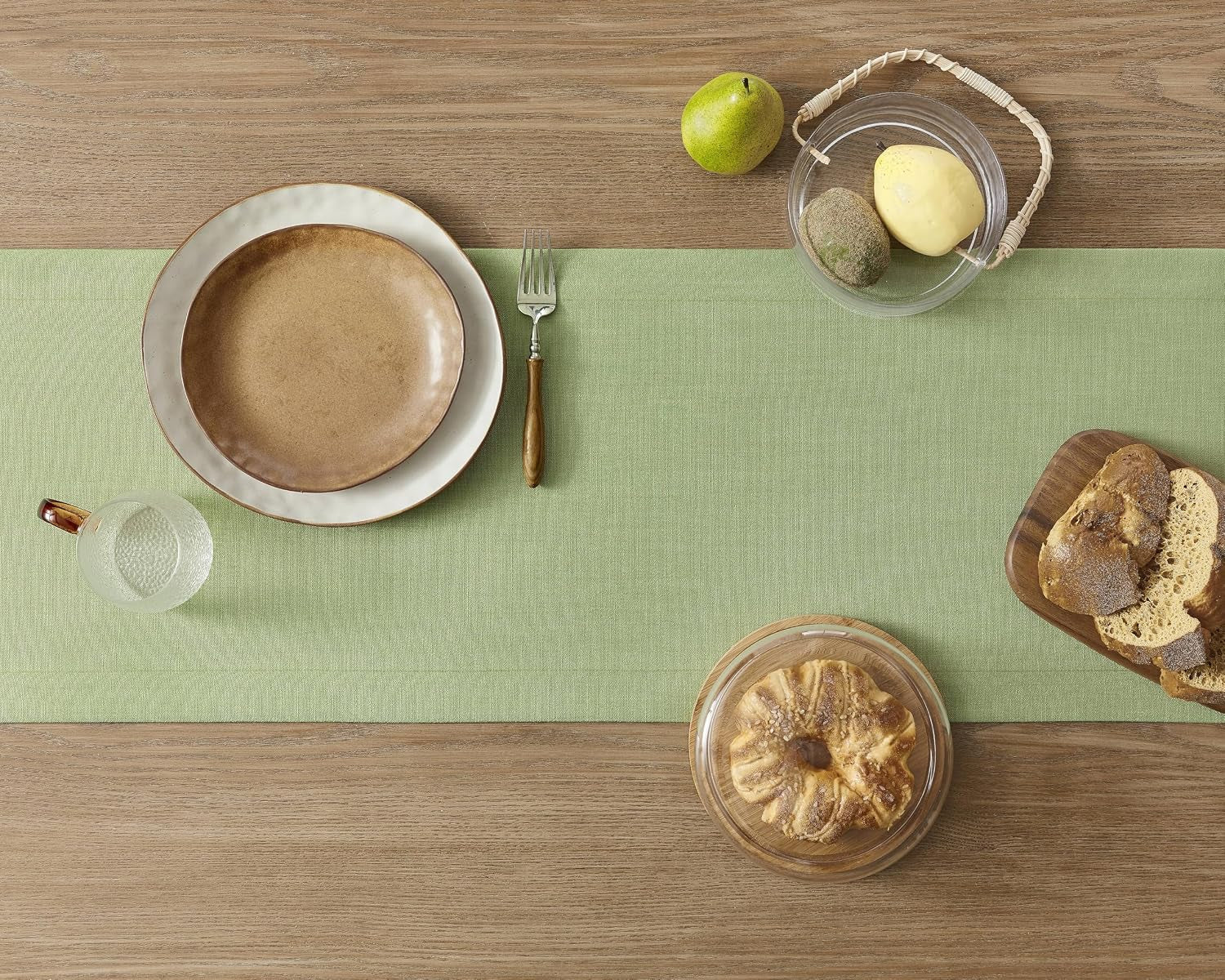 linen-textured-border-table-runner-14-x-36-inch-green