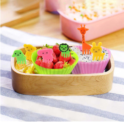 60 Pcs Silicone Lunch Box Dividers with Animal Food Picks,Reusable Lunch Bento Box Accessories for Kids,Lunchbox Supplies Accessories,Back to School Lunch Essentials,Silicone Cupcake Liners4