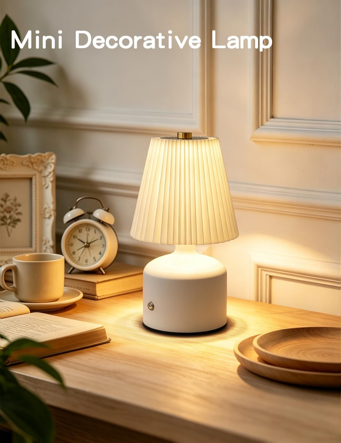 small-table-lamp-rechargeable-lamp-with-3-color-stepless-dimming