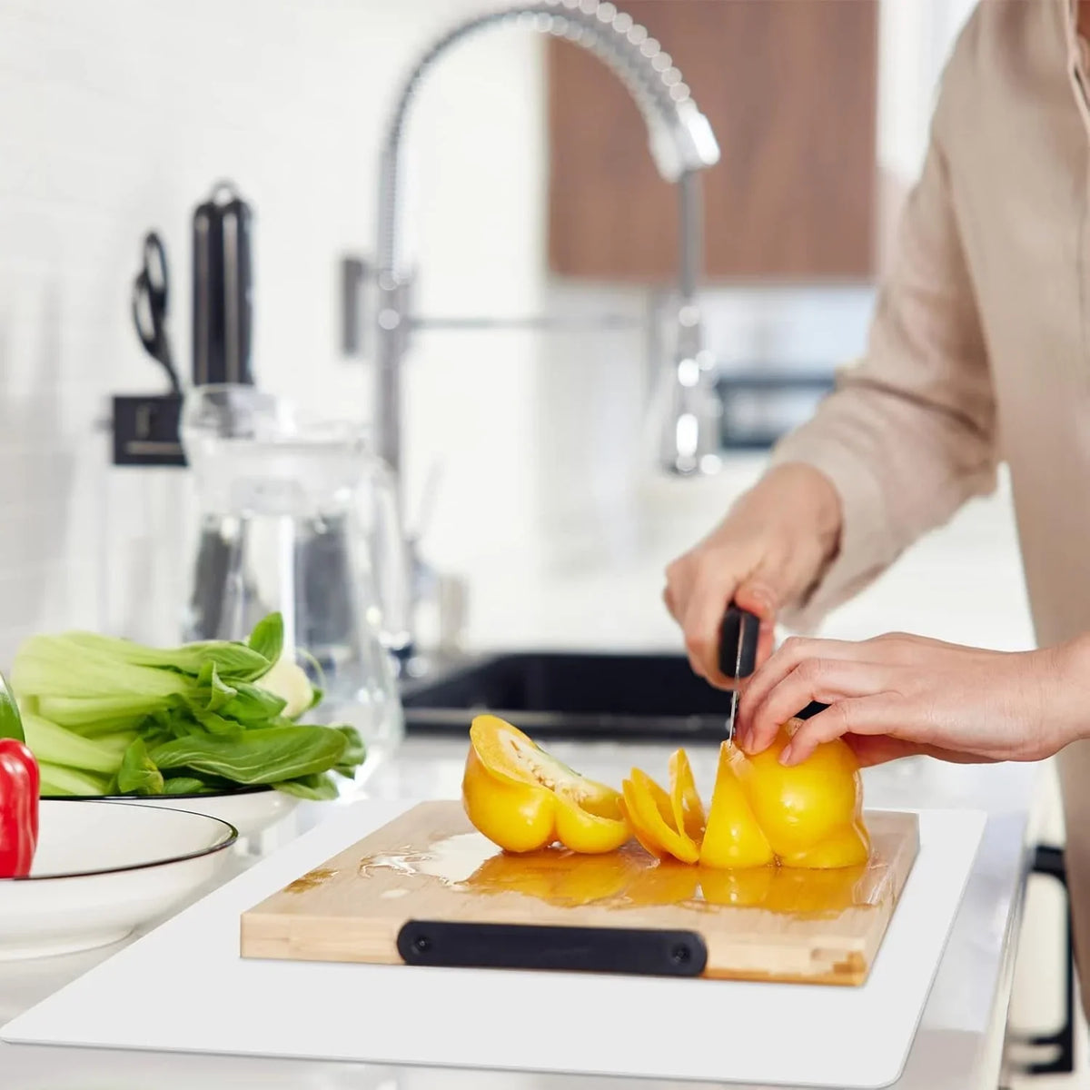 silicone-mats-for-kitchen-counter-silicone-mat-23-6-by-15-7-inch-countertop-protector-thick2mm-silicone-heat-resistant-mat-for-kitchen-appliance-air-fryer-site-on