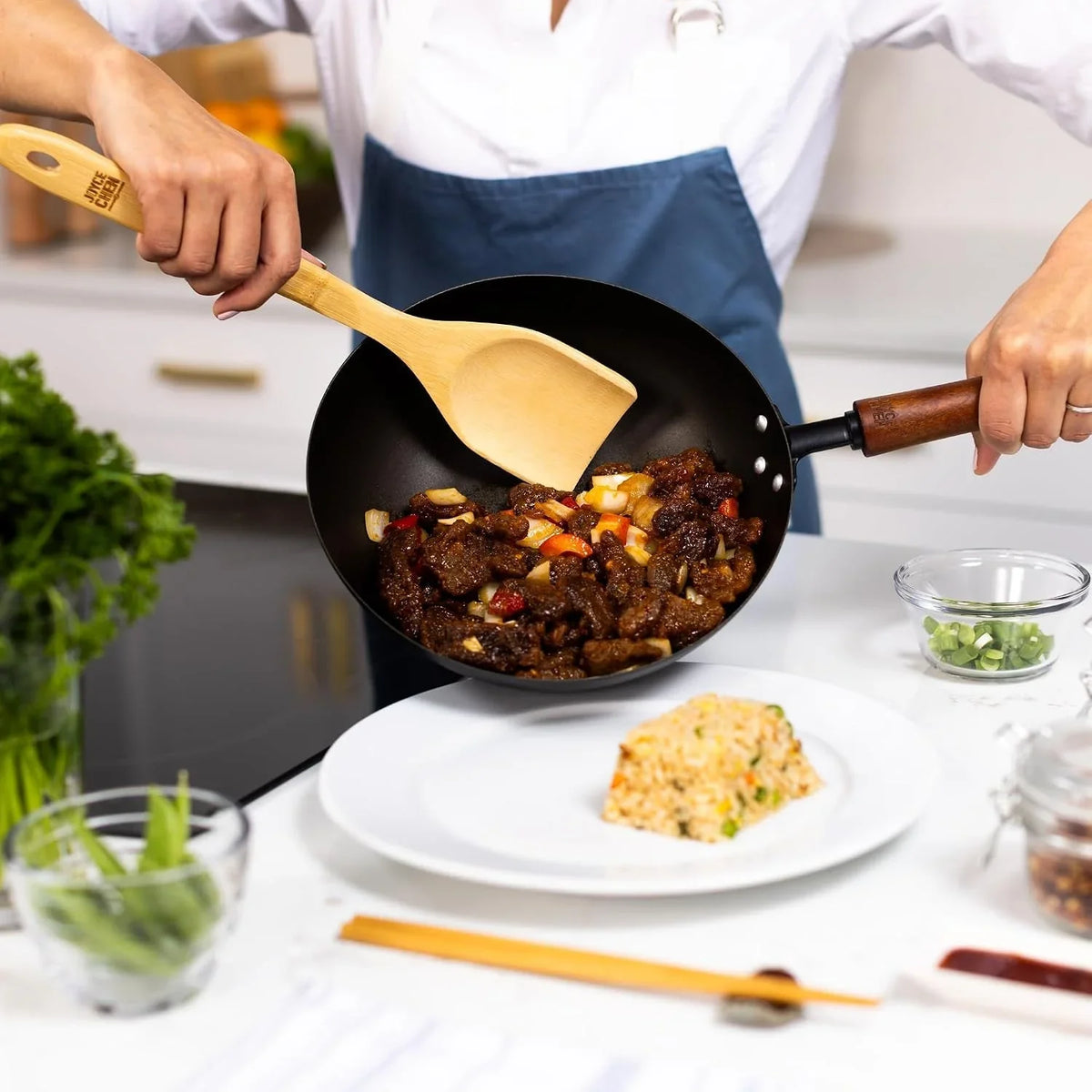 joyce-chen-classic-series-9-5-inch-preseasoned-carbon-steel-stir-fry-pan