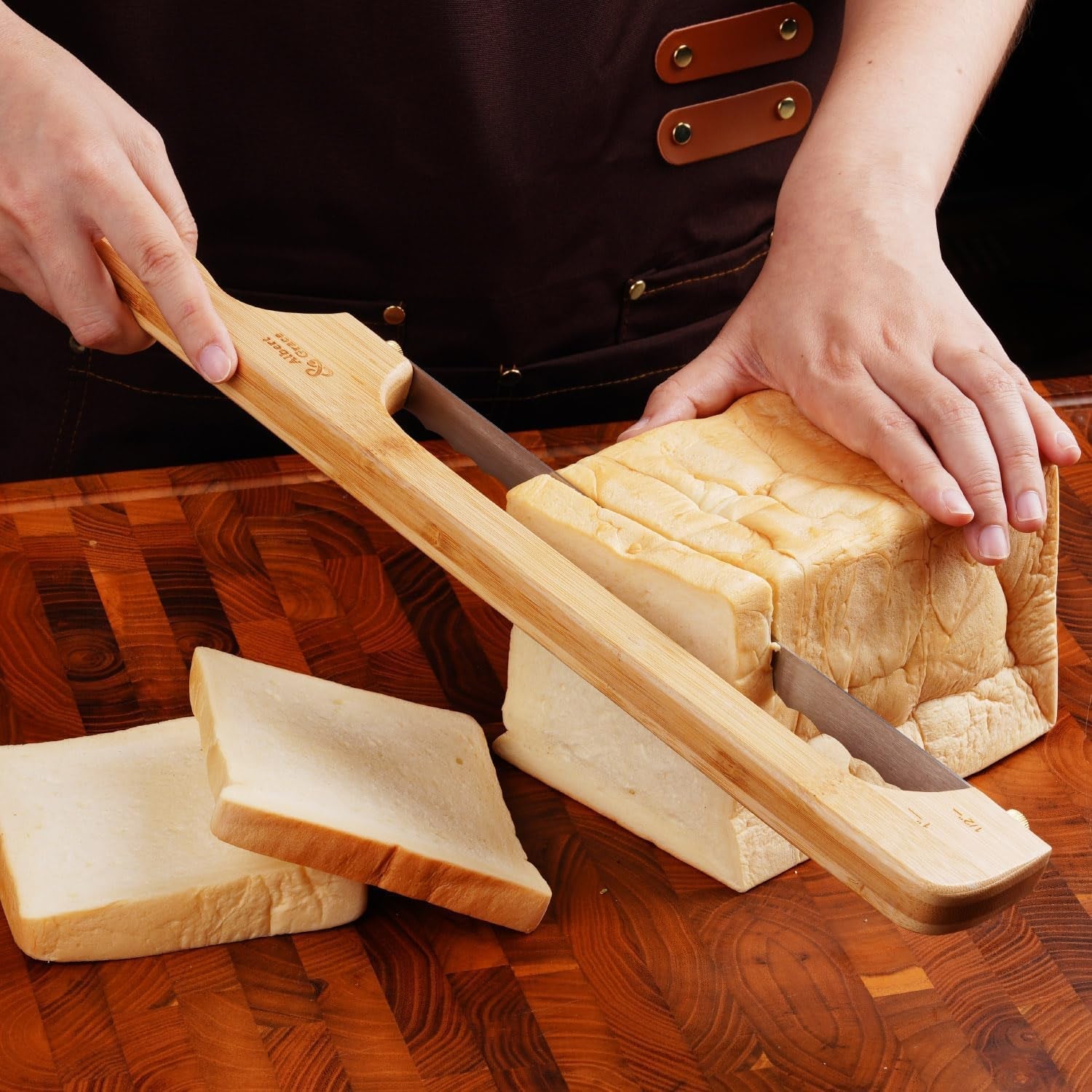 adjustable-bread-bow-knife-with-replacement-blade-sheath