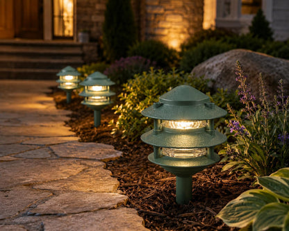 Sea Gull Lighting 9226-95 Single-Light Outdoor Path Fixture with Clear Glass, Emerald Green3