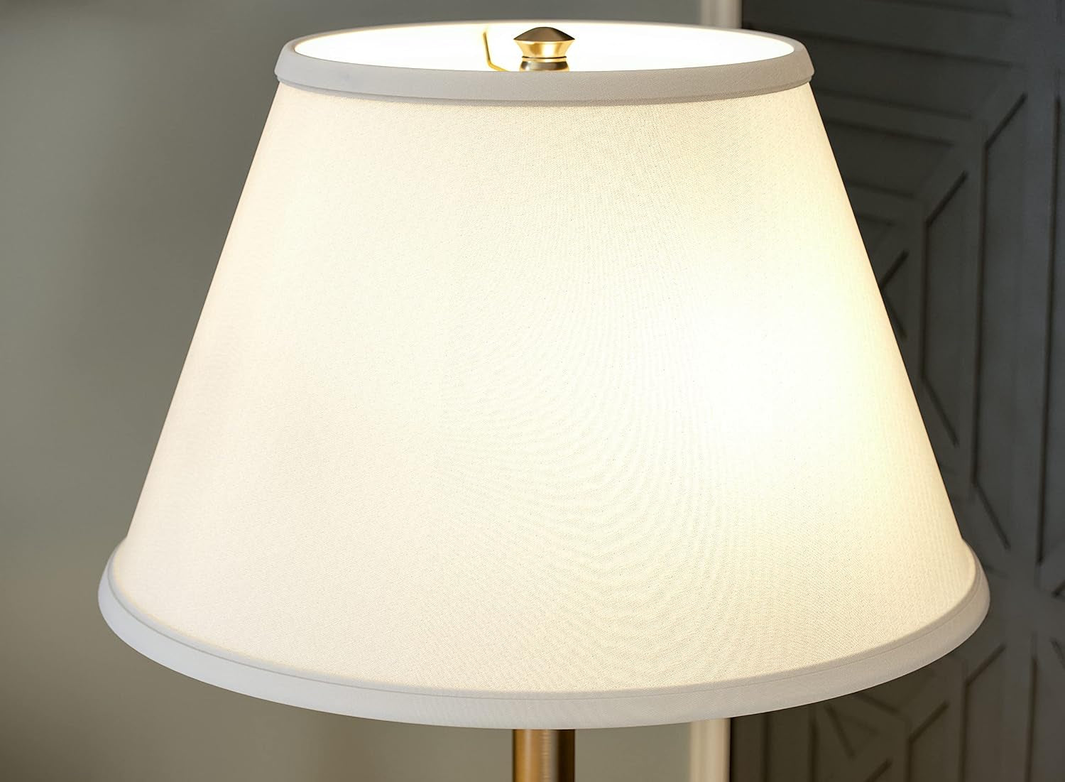spyglass-table-lamp-with-antique-brass-finish-classic-style-30-5-height-17-width-17-depth