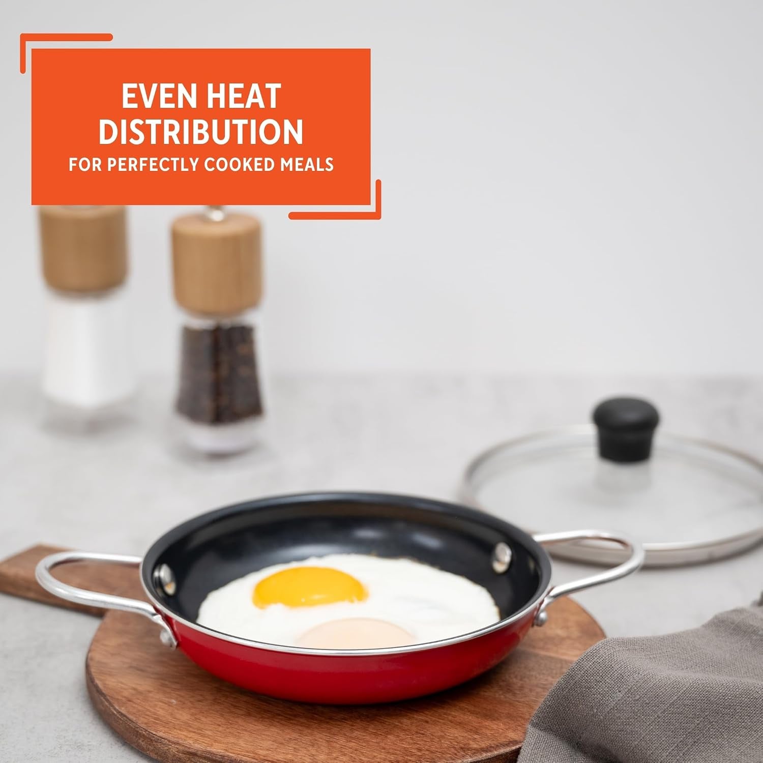 5-8-inch-aluminum-black-ceramic-egg-pan-casserole-with-glass-lid-red-egg-pan-for-single-servings-small-aluminum-cookware
