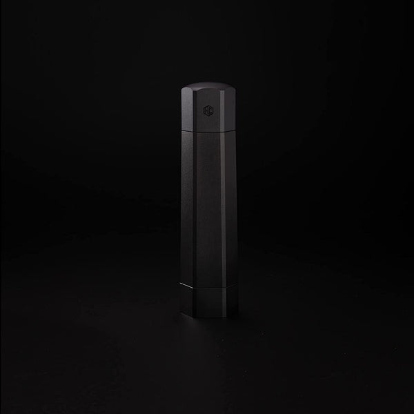 Hexclad Hexmill Pepper Grinder, Aluminum Matte Black, 10 Grind Settings2