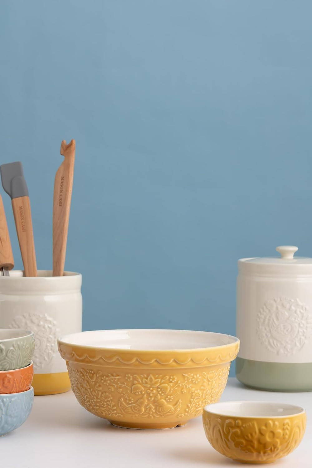 home-to-roost-mixing-bowl-21cm-1-1-litre-earthenware-bowl-with-embossed-hen-cockerel-design-ideal-for-smaller-batches-of-dough-pastry-cake-dishwasher-safe