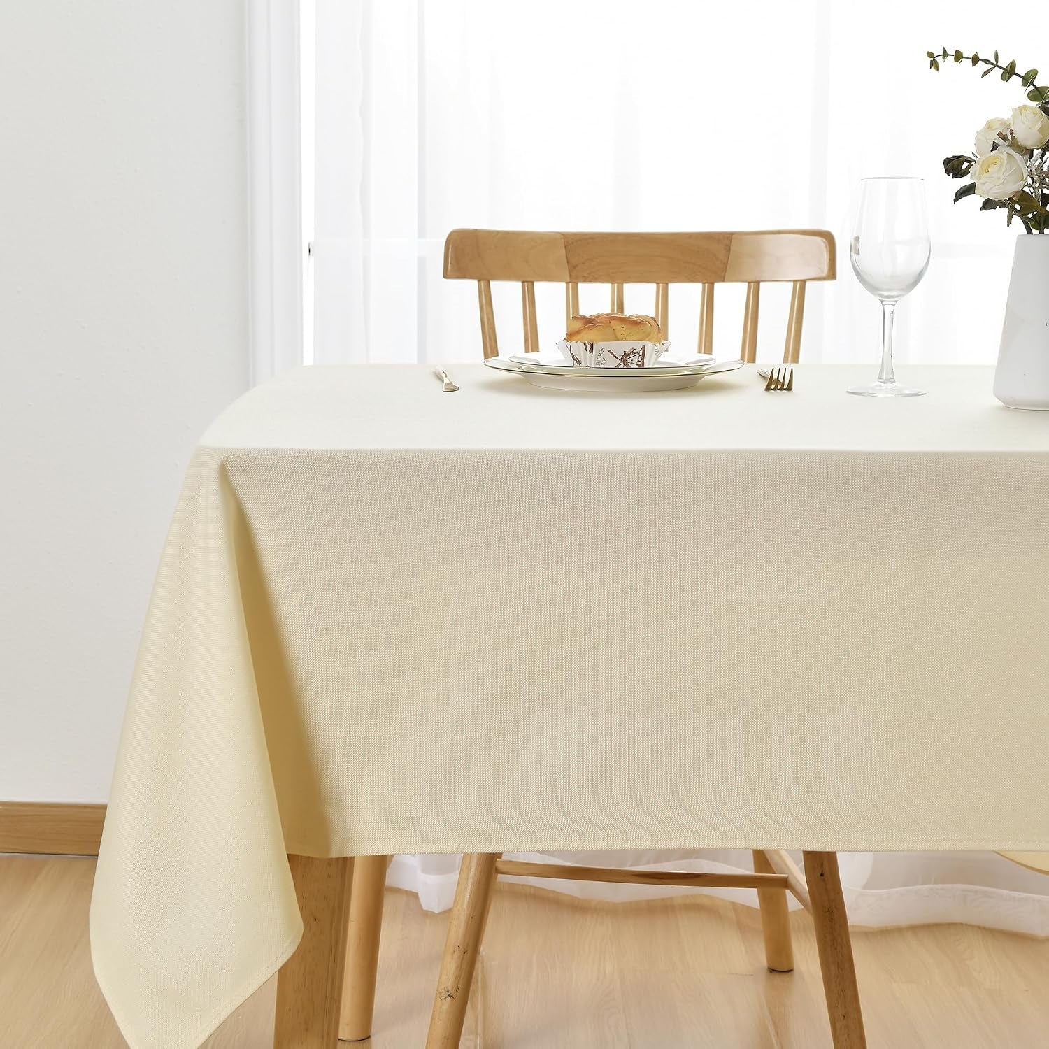 faux-linen-farmhouse-tablecloth-rectangular-wrinkle-stain-resistant-table-cloth-rectangle-table-cover-for-kitchen-dining-champagne-54-x-108-inch