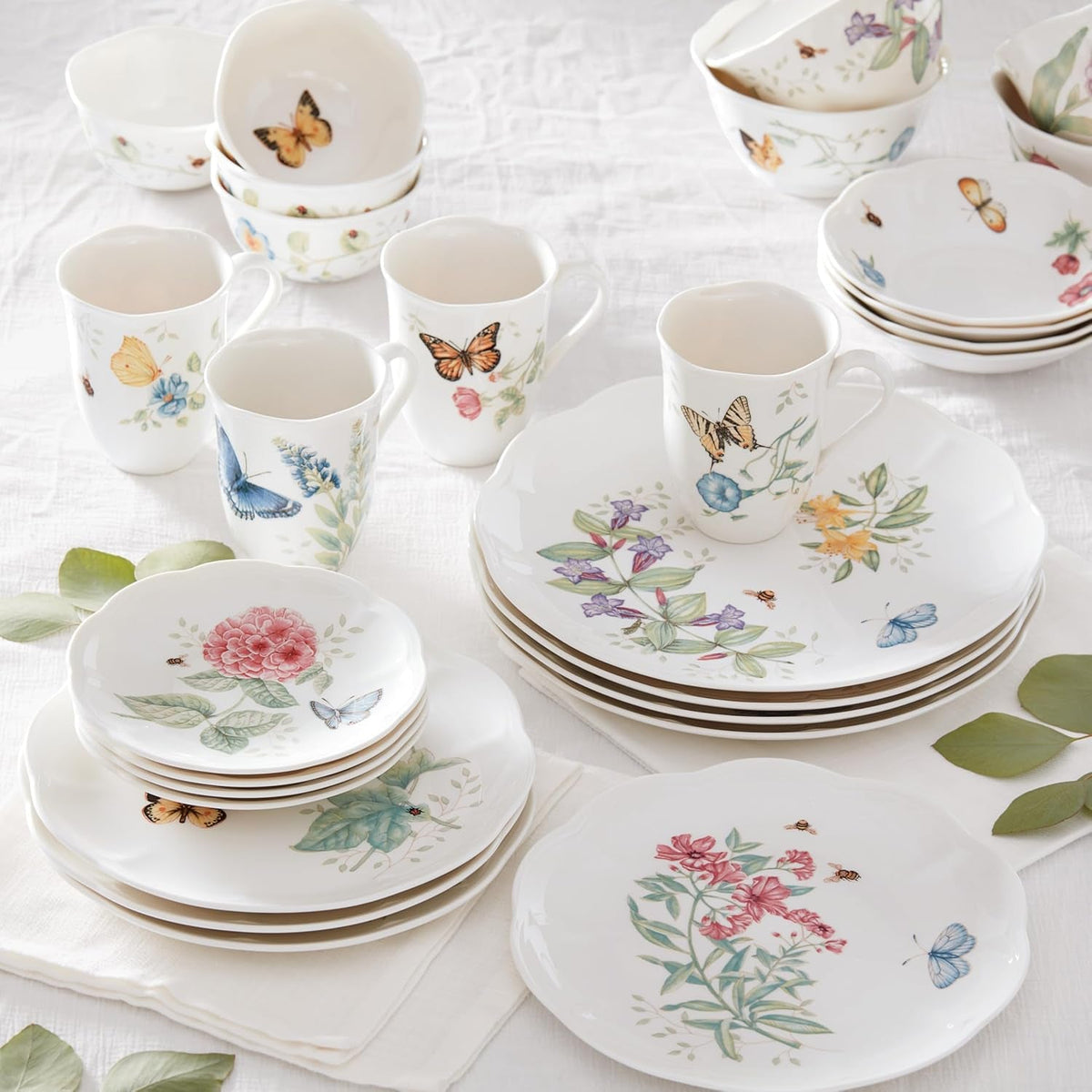 butterfly-meadow-porcelain-28-piece-dinnerware-set-for-4