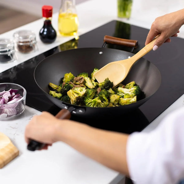 Joyce Chen Classic Series 14-Inch Preseasoned Carbon Steel Wok8