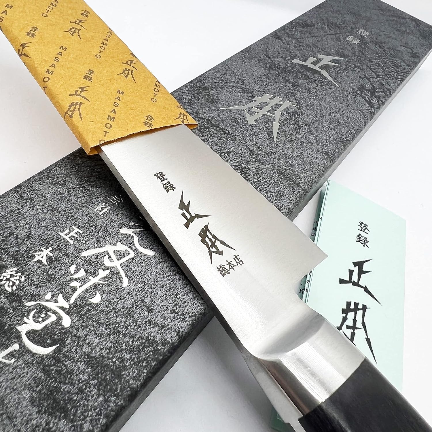 vg-japanese-honesuki-boning-knife-5-7-145mm-made-in-japan-professional-deboning-knife-for-chicken-and-meat-cutting-super-sharp-japanese-stainless-steel-blade-full-tang-pom-handle-black