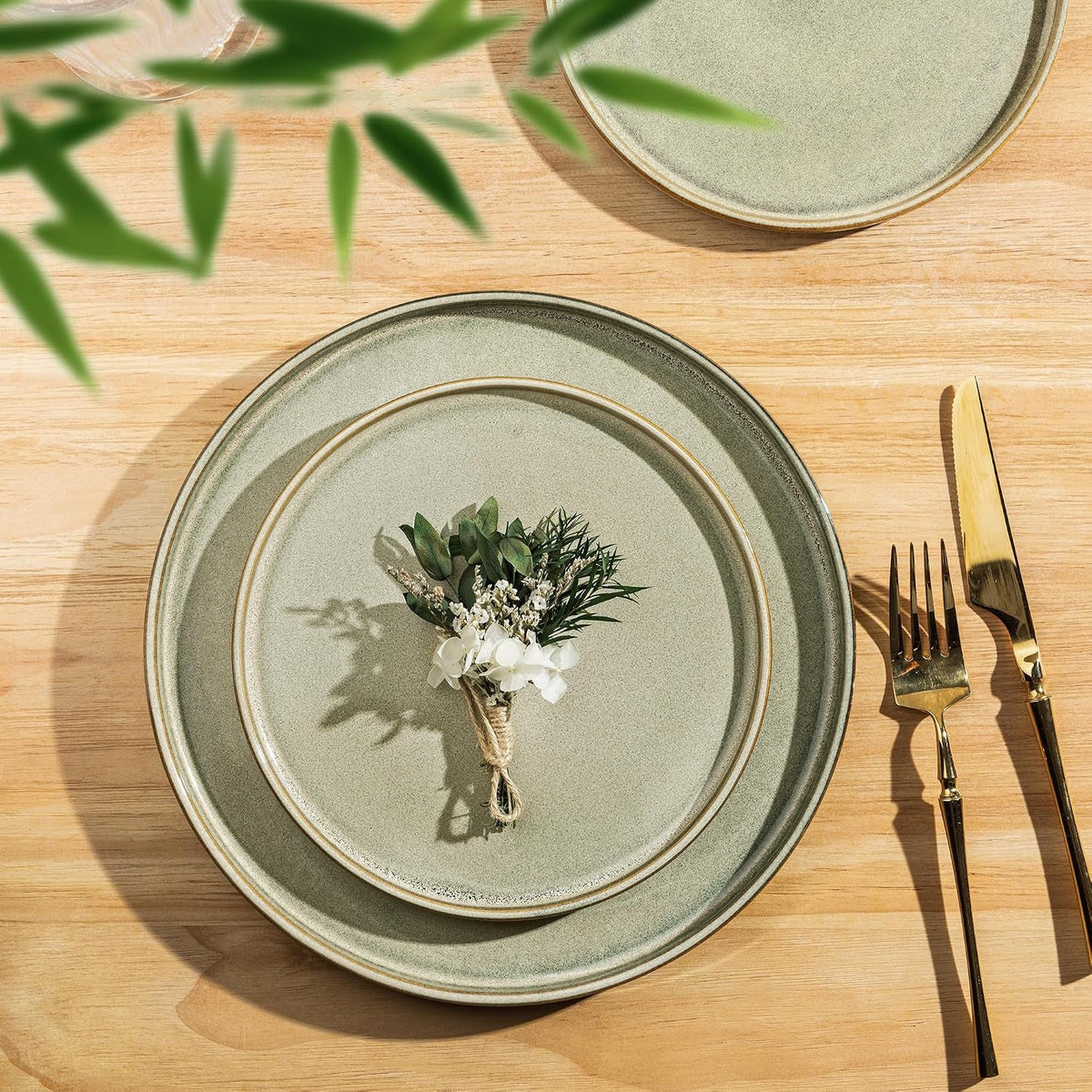 stoneware-dinnerware-sets-for-8-24-piece-plates-and-bowls-sets