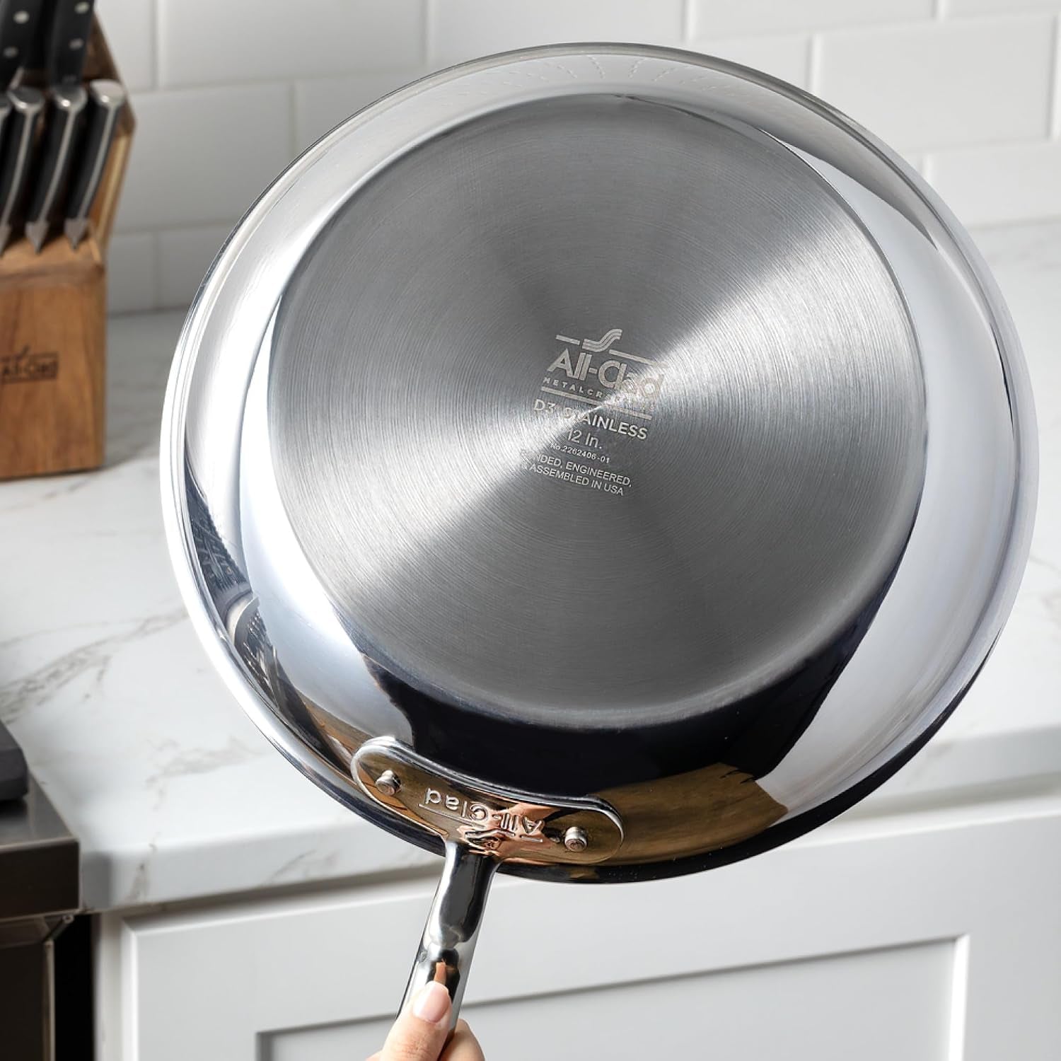 all-clad-d3-stainless-steel-2-qt-saucepan-with-lid-made-in-the-usa-the-original-bonded-professional-cookware-essential-sauce-pan-induction-compatible-oven-safe-up-to-600f