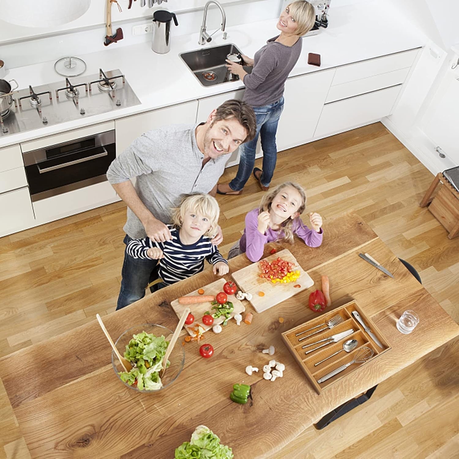 expandable-bamboo-kitchen-drawer-organizer-for-cutlery-and-utensils-adjustable-bamboo-wood-cutlery-tray-in-drawer-for-flatware-and-silverware-in-kitchen-natural