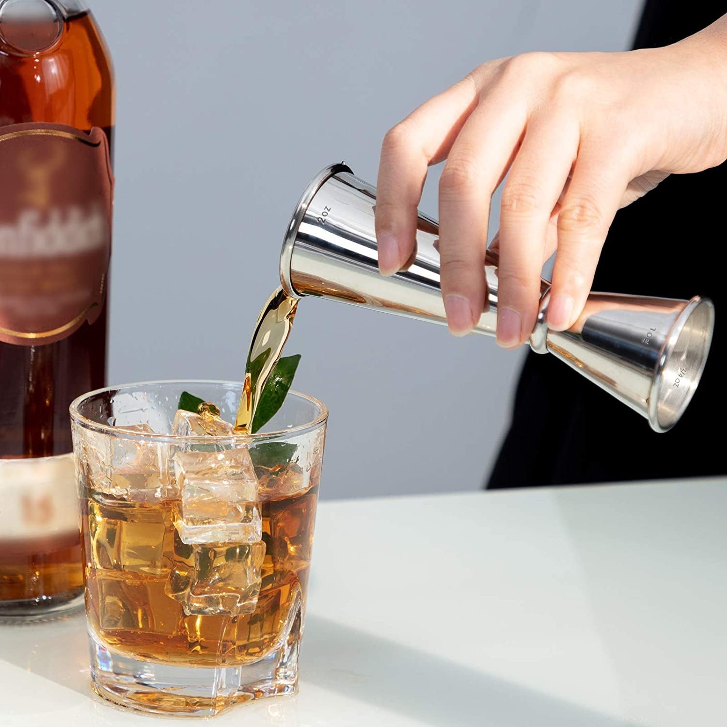 double-cocktail-jigger-for-bartending-2-oz-1-oz-rolled-edge-premium-304-18-8-stainless-steel-internal-measurements-japanese-jigger-ideal-for-bartending