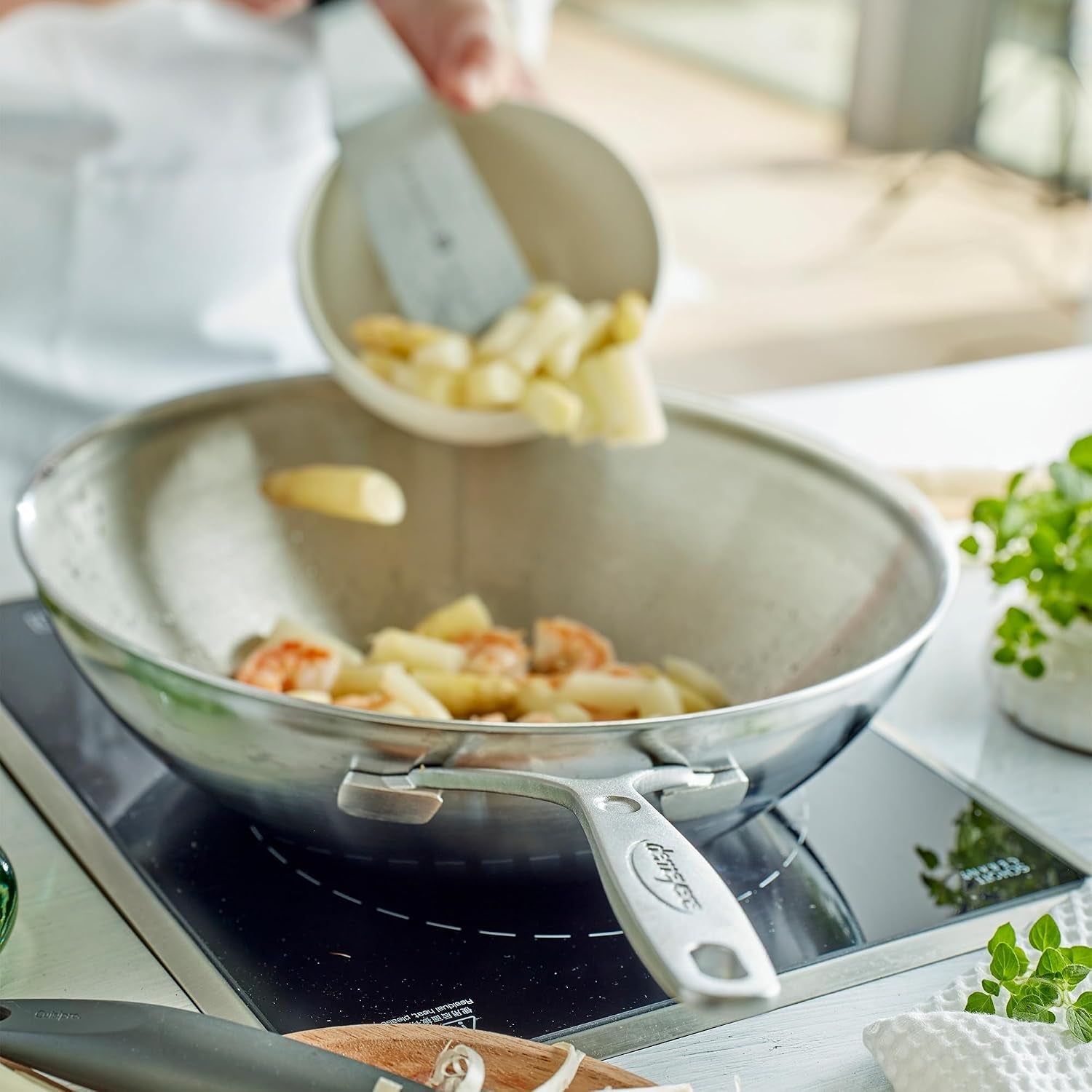 industry-5-ply-5-qt-stainless-steel-flat-bottom-wok