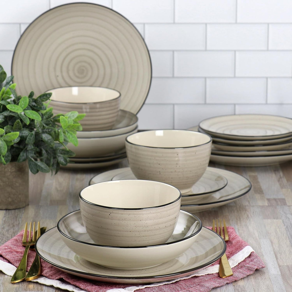 gia-24-piece-stoneware-dinnerware-set-cream